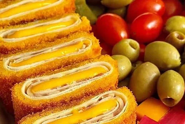 رول مرغ سوخاری با پنیز گودا 54544653120
