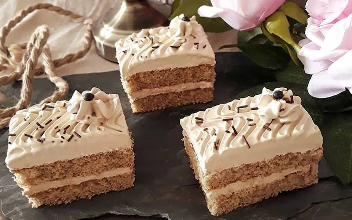 شیرینی تر با طعم موکا 365664158610