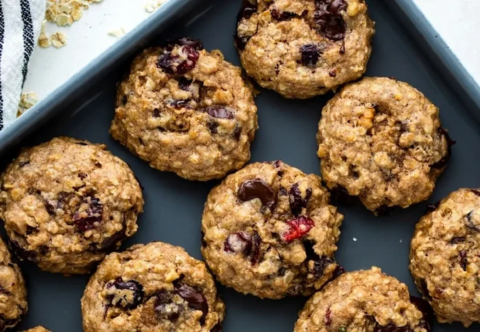 کوکی رژیمی با جو دوسر تازه پخته شده 464581