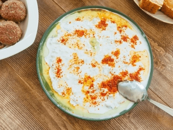 راویولی گوشت پر پنیر پیتزا 545644210